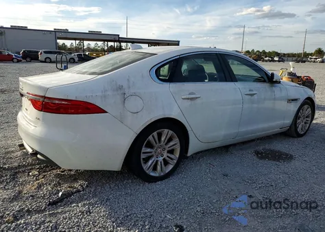 2017 Jaguar Xf из США, поврежденный, VIN SAJBR4BV0HCY46610